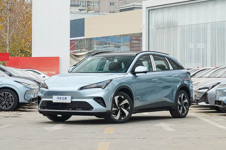 ARCFOX αT5 - exterior