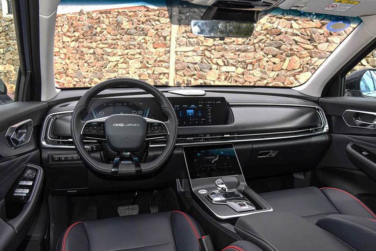 Beijing X7 - interior