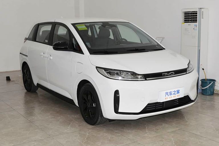 BYD D1 - exterior