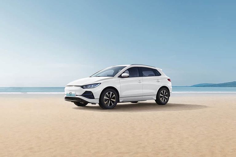 BYD e2