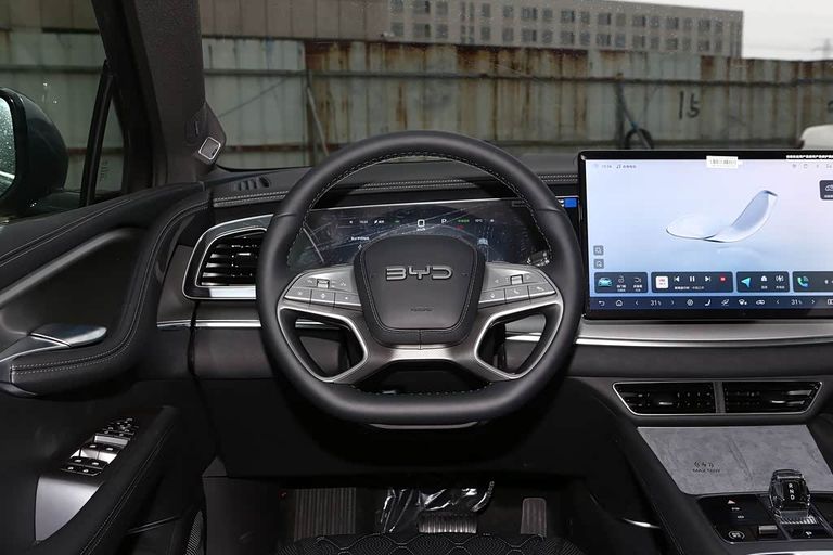 BYD Sealion 7 EV - interior