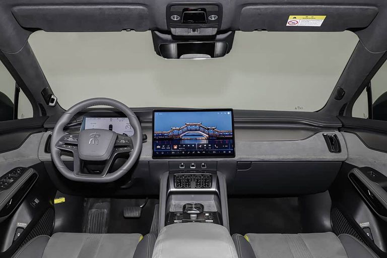 BYD Song L EV - interior