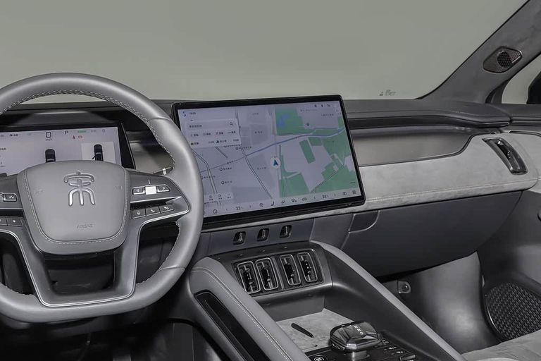 BYD Song L EV - interior