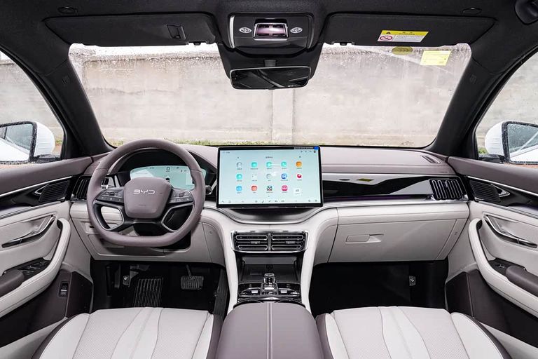 BYD Song Plus - interior