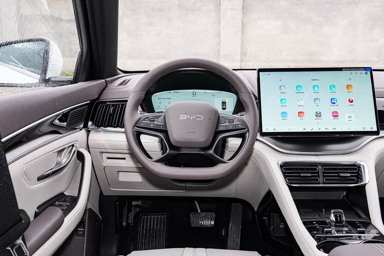 BYD Song Plus - interior