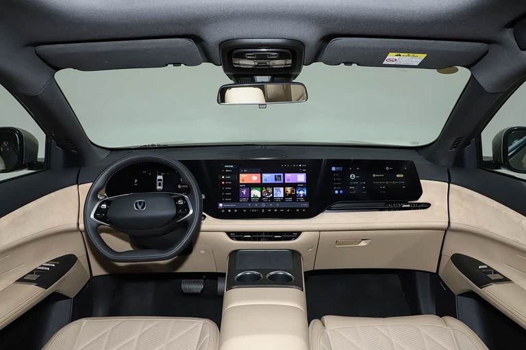 Changan CS75 Plus - interior