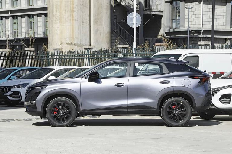 Chery FX / Omoda C5 - exterior