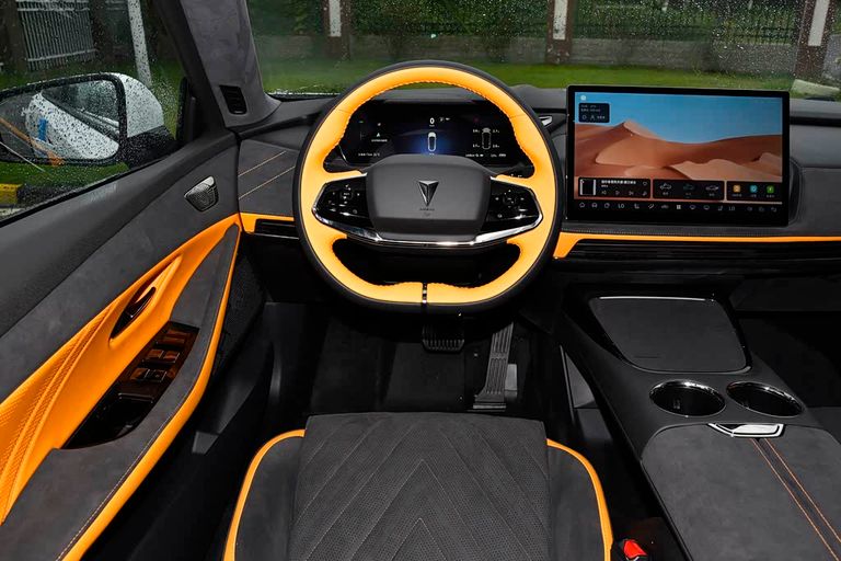 Deepal SL03 - interior