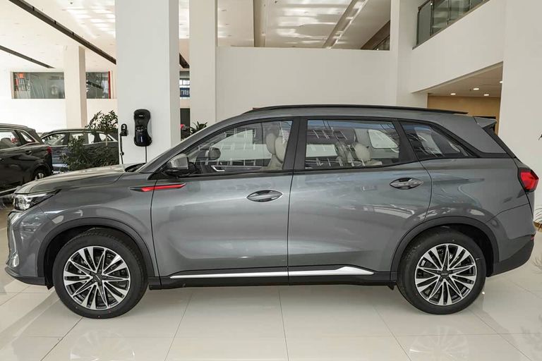 DFSK Fengon 600 - exterior