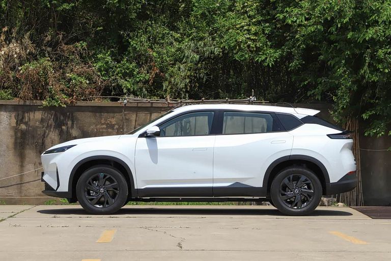 Dongfeng SKY EV01 - exterior