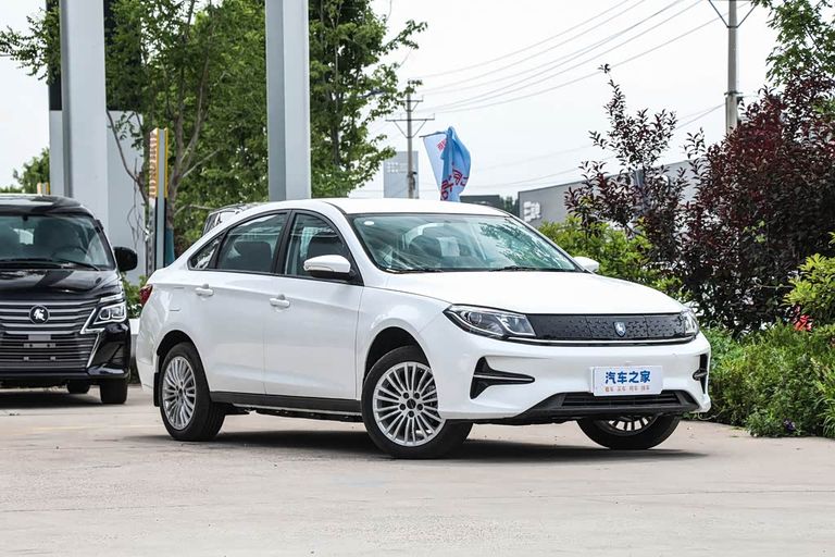 Forthing S60 - exterior