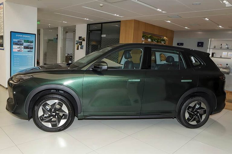 Geely Galaxy E5 - exterior