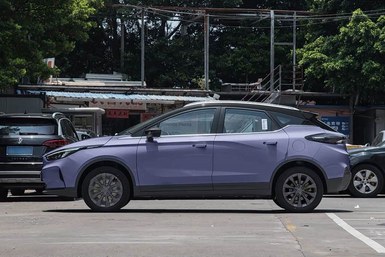 Geely Geometry C - exterior