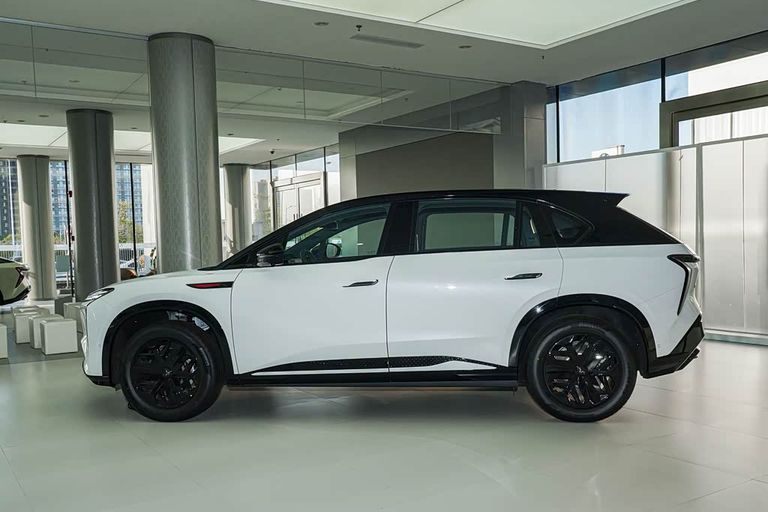 Hongqi EHS7 - exterior