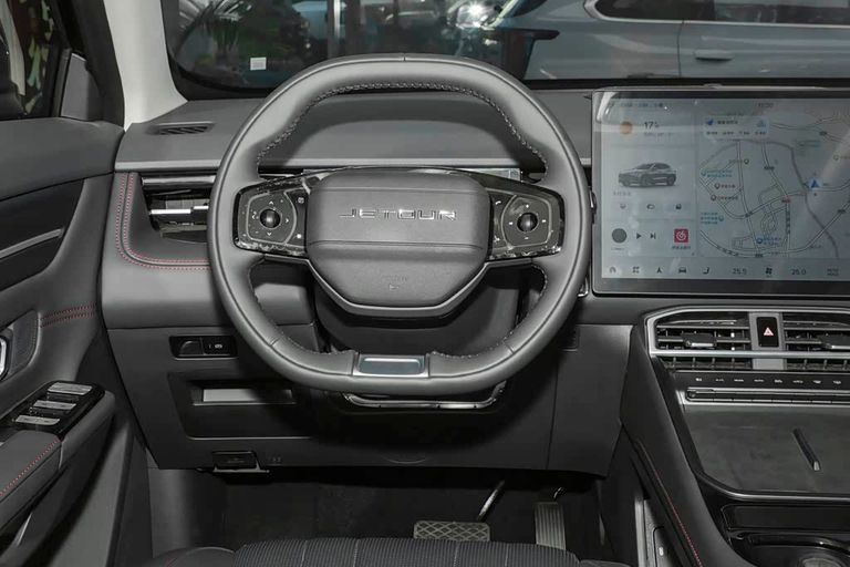 Jetour Dashing - interior