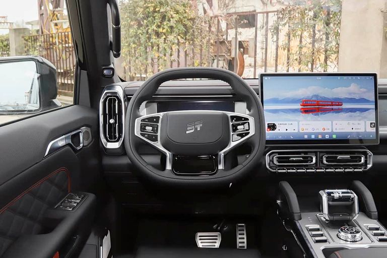 Jetour T2 - interior