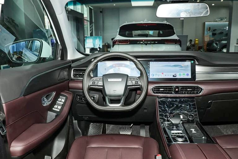 Jetour X90 Plus - interior