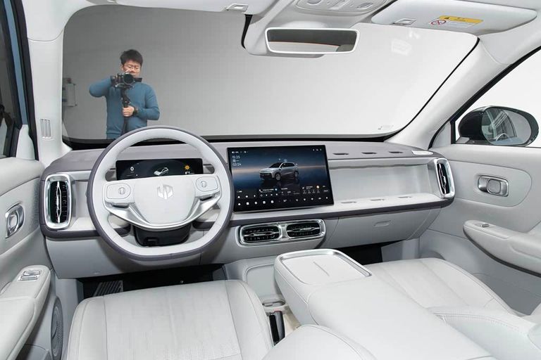 Leapmotor B10 - interior