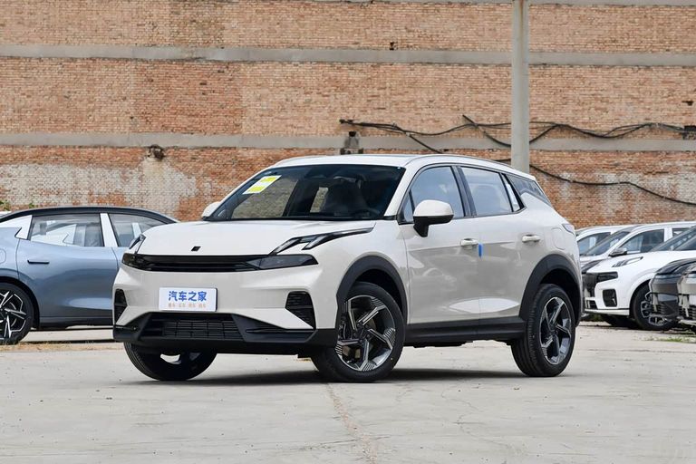 Lynk & Co 06 - exterior