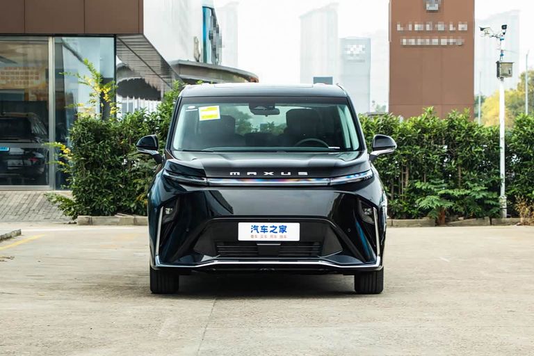 MAXUS MIFA 9 - exterior