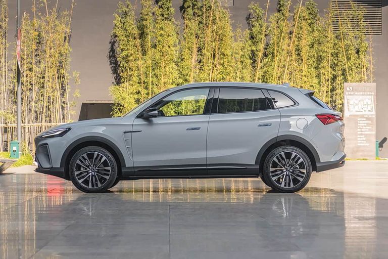 MG Marvel R - exterior