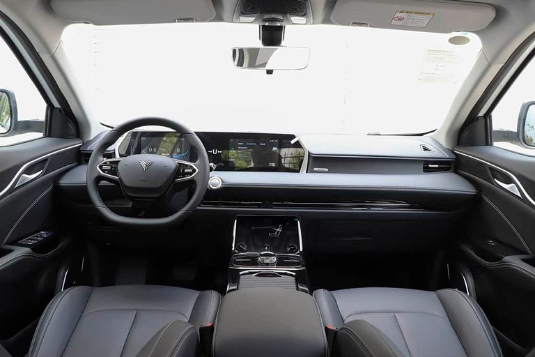 Neta U Pro - interior