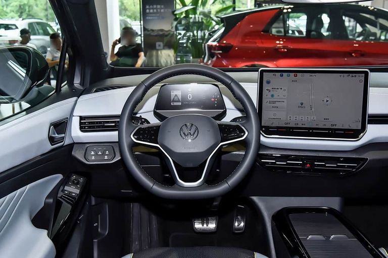 VW ID.4 X - interior