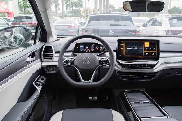 VW ID.6 CROZZ - interior