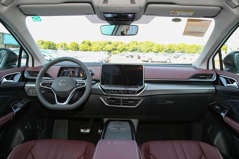 VW ID.6 X - interior