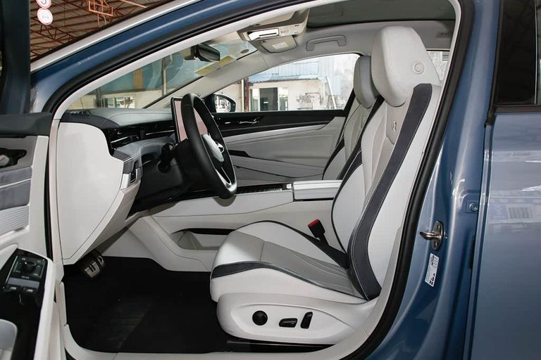 Volkswagen ID.7 VIZZION - interior