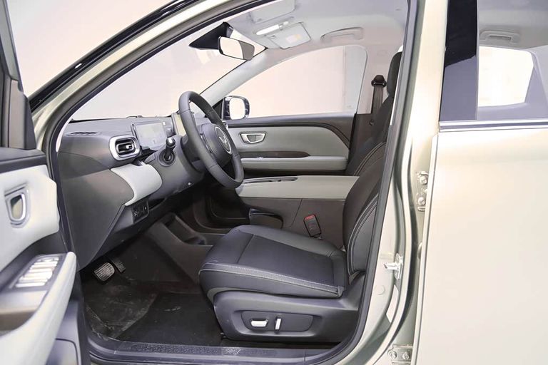 Wuling Bingo Plus - interior