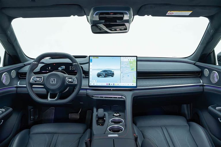 Zeekr 001 - interior