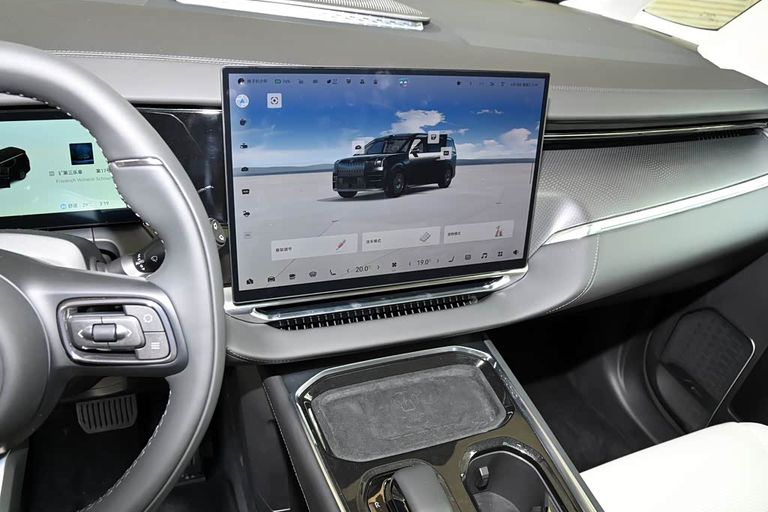 Zeekr 009 - interior